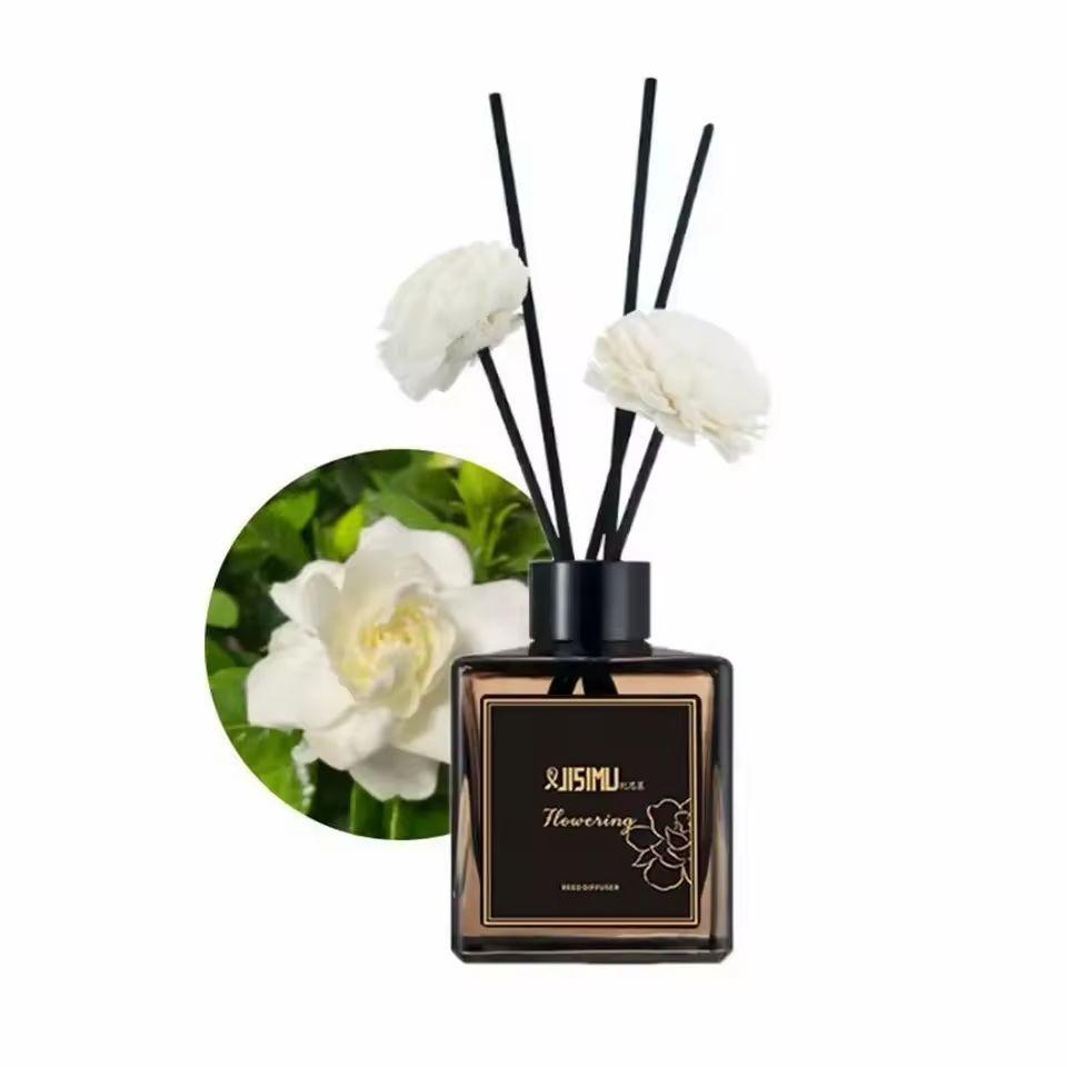 Belle Signature Reed Diffuser 50ml in Gardenia fragrance with elegant floral diffuser sticks
