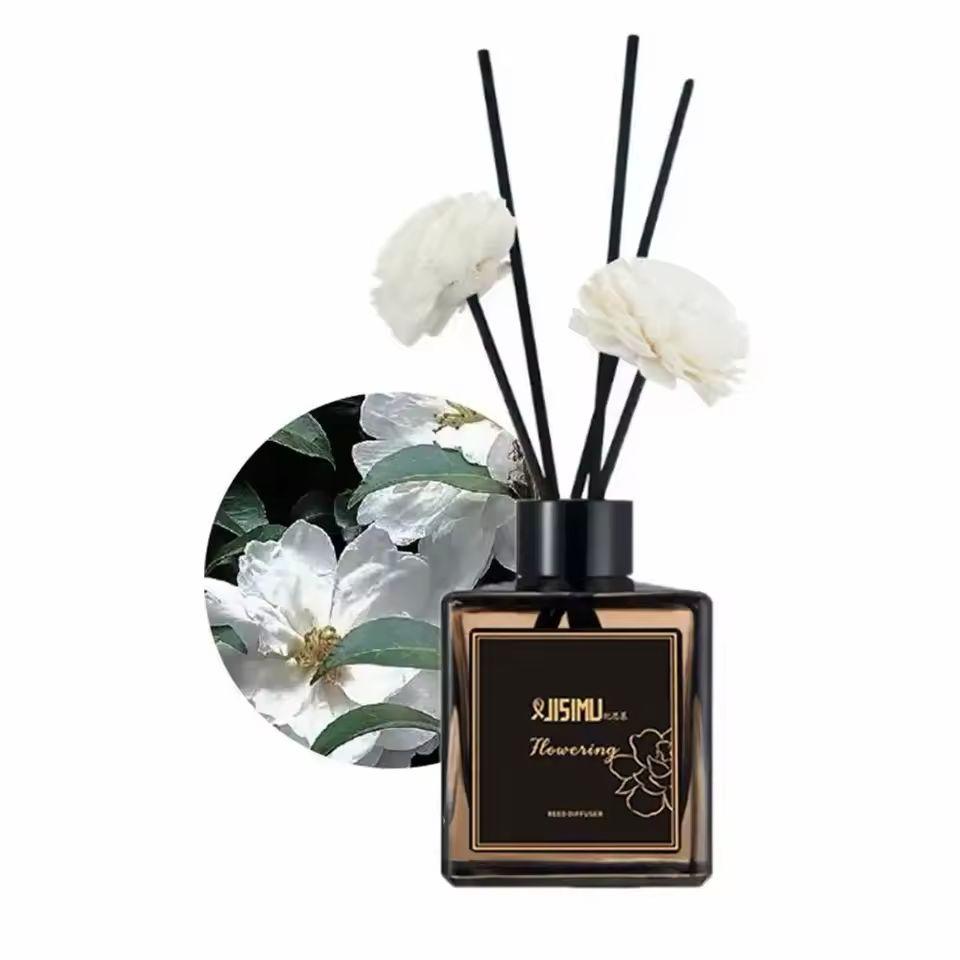 Belle Signature Reed Diffuser 50ml in White Tea fragrance with elegant floral diffuser sticks